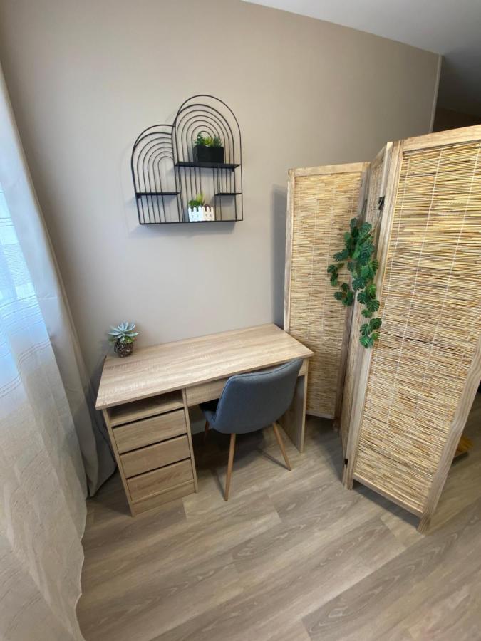 Appartement 1 Chambre Ambiance Tropicale - Centre De Bourbourg, Terrasse Privee Εξωτερικό φωτογραφία