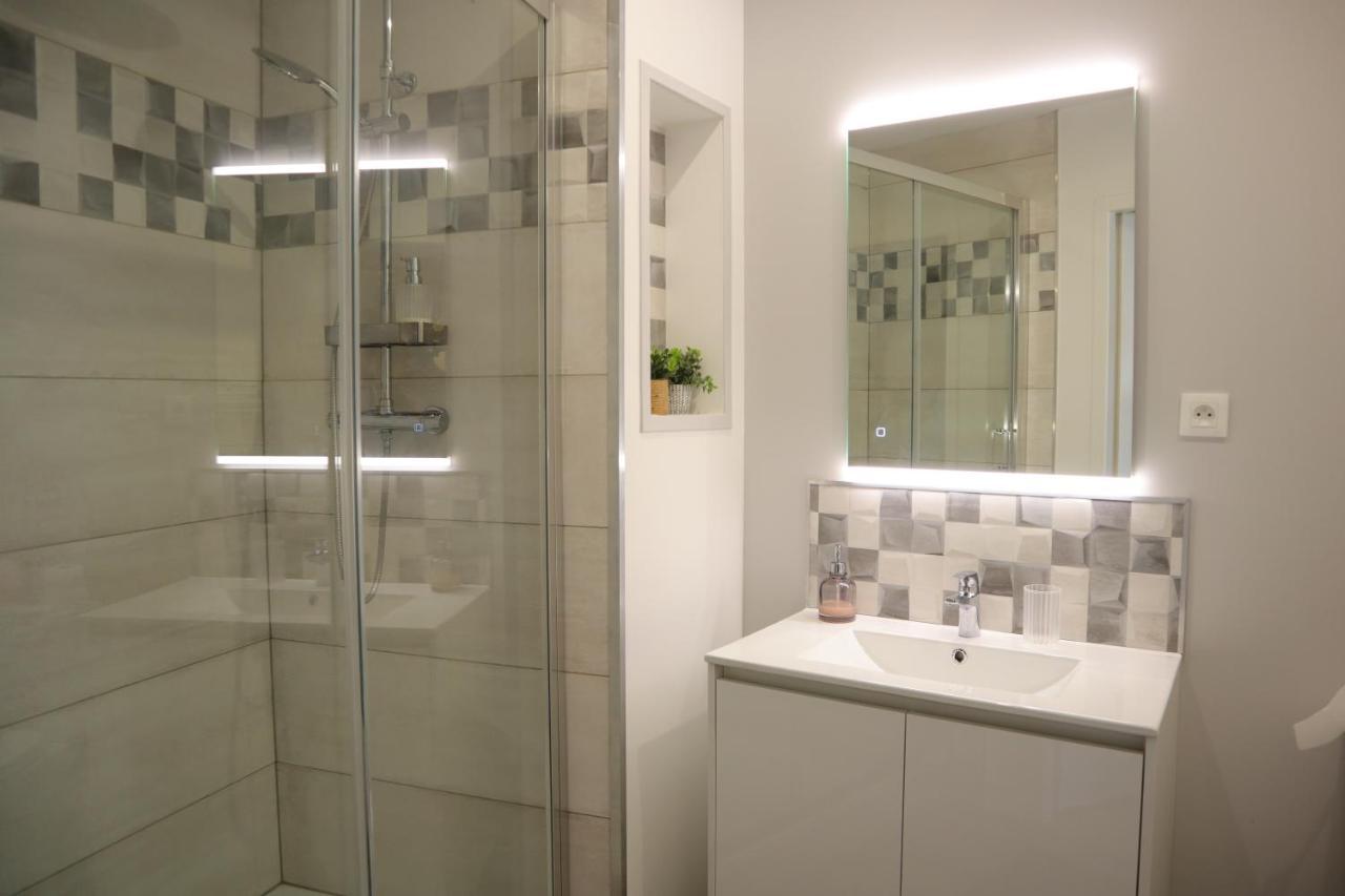 Appartement 1 Chambre Ambiance Tropicale - Centre De Bourbourg, Terrasse Privee Εξωτερικό φωτογραφία